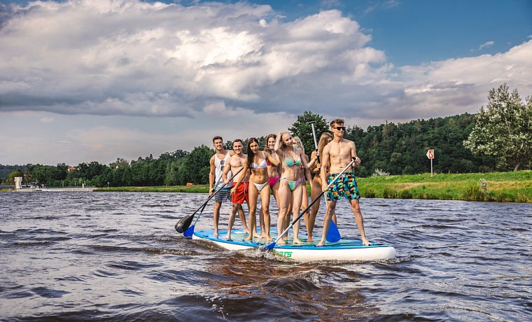 Teambuilding na vodě